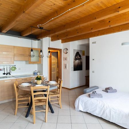 Garda Lake & Relax - Cottage On The Hill Caprino Veronese Exterior photo